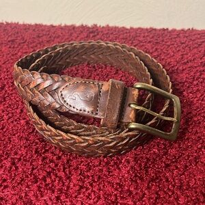 Vineyard Vines Brown leather Braided Belt Size 36